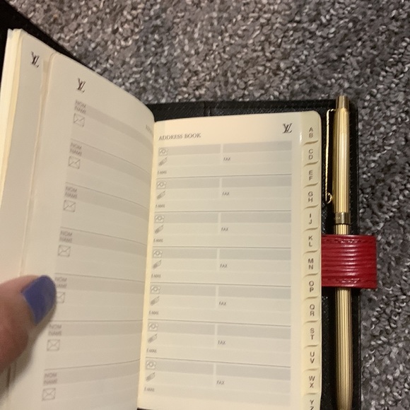 Louis Vuitton Authentic PM Agenda with 5 LV inserts & address book+ Golden Pen! - Picture 15 of 16